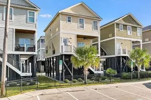 125 Garden City Retreat Dr, Garden City Beach, SC 29576 - Photo 2