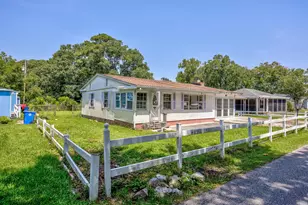 1210 Holly Park Cir, Myrtle Beach, SC 29577 - Photo 4