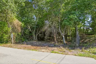 306 63rd Ave N, Myrtle Beach, SC 29577 - Photo 2