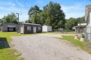 319 W Marion St, Mullins, SC 29574 - Photo 42