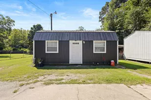319 W Marion St, Mullins, SC 29574 - Photo 44