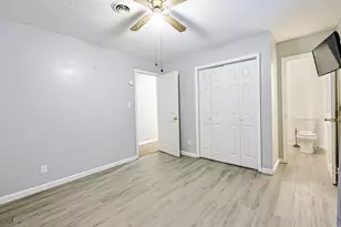 104 S Eaddy St, Hemingway, SC 29554 - Photo 8