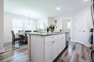 1403 Heirloom Dr, Conway, SC 29527 - Photo 8