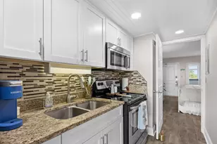601 Retreat Beach Cir, Pawleys Island, SC 29585 - Photo 14