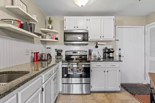 5905 S Kings Hwy, Myrtle Beach, SC 29575 - Photo 4
