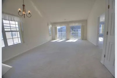 643 Woodmoor Dr. #301, Garden City, SC 29576 - Photo 8