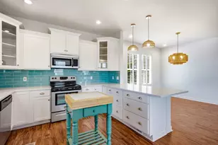 208 Vista Dr, Garden City, SC 29576 - Photo 8