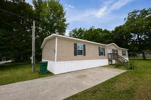 453 Gilchrist Rd, Marion, SC 29571 - Photo 2
