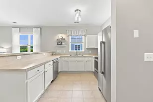 224 Castle Dr, Myrtle Beach, SC 29579 - Photo 4
