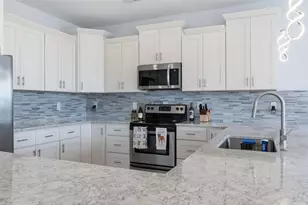 400 Elizabeth Dr, Garden City, SC 29576 - Photo 10