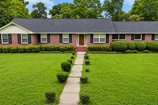 700 E Roosevelt St, Dillon, SC 29536 - Photo 1