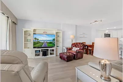 101 Ocean Creek Dr. #EE9, Myrtle Beach, SC 29572 - Photo 16
