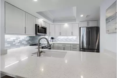101 Ocean Creek Dr. #EE9, Myrtle Beach, SC 29572 - Photo 10