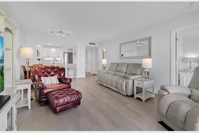 101 Ocean Creek Dr. #EE9, Myrtle Beach, SC 29572 - Photo 14