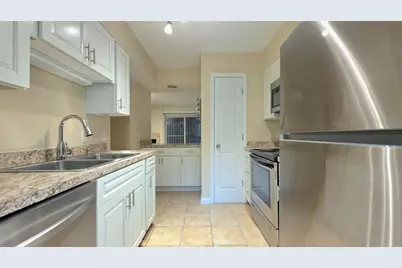 310 74th Ave. N, Myrtle Beach, SC 29572 - Photo 4