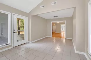 104 Moss Cir, Conway, SC 29526 - Photo 6