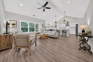 633 Aspen Loop, Pawleys Island, SC 29585 - Photo 4