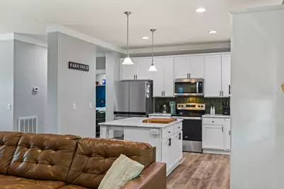 389 2nd Ave. S, Garden City, SC 29576 - Photo 8