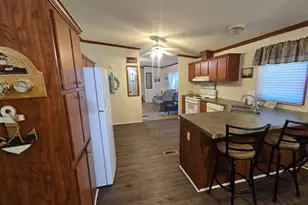 609 Live Oak Dr, Garden City, SC 29576 - Photo 10