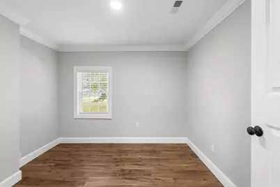 817 Simmons St., Marion, SC 29571 - Photo 8