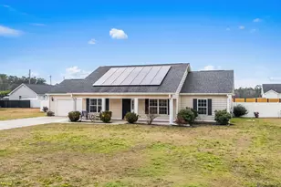 905 Futrell St, Loris, SC 29569 - Photo 2