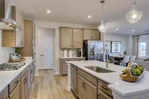 1119 Kings Town Wy, Conway, SC 29526 - Photo 8