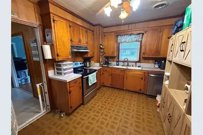 222 E Hampton St., Olanta, SC 29114 - Photo 10