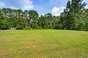 644 N Morgan Ave, Andrews, SC 29510 - Photo 1
