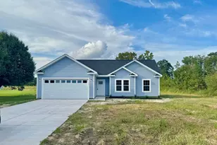 107 Blanche St, Chadbourn, NC 28431 - Photo 2