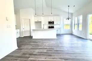 304 Miller St, Chadbourn, NC 28431 - Photo 12