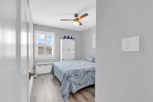 340 N Waccamaw Dr, Garden City, SC 29576 - Photo 22