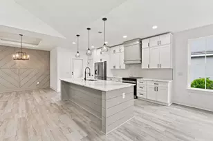 636 Barona Dr, Myrtle Beach, SC 29579 - Photo 10