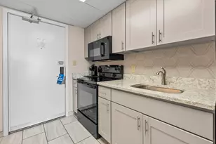 1105 S Ocean Blvd S, Myrtle Beach, SC 29577 - Photo 28