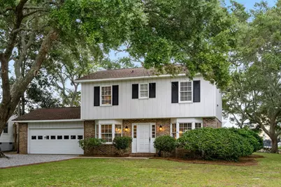 313 N Oak Dr., Surfside Beach, SC 29575 - Photo 2
