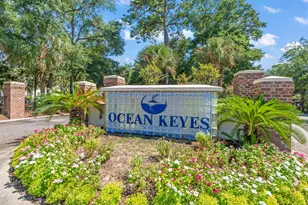 601 Hillside Dr N, North Myrtle Beach, SC 29582 - Photo 2