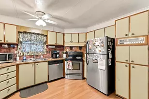 15 Dover St, Murrells Inlet, SC 29576 - Photo 12
