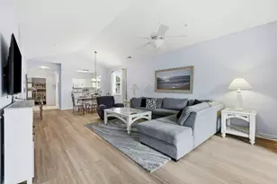 5825 Catalina Dr, North Myrtle Beach, SC 29582 - Photo 10