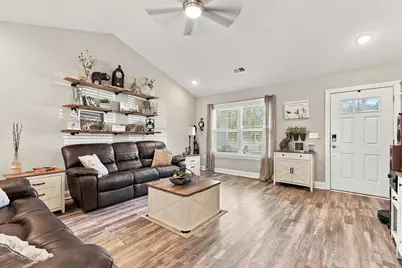221 Penn Circle, Aynor, SC 29544 - Photo 10