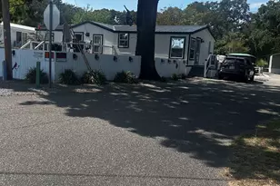601 6th Ave S, Myrtle Beach, SC 29577 - Photo 2