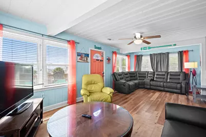 3908 Seaview St., North Myrtle Beach, SC 29582 - Photo 14