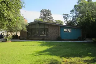 704 45th Ave N, Myrtle Beach, SC 29577 - Photo 1