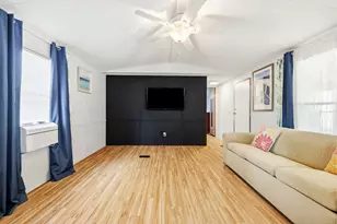 412 Seabreeze Dr, Garden City Beach, SC 29576 - Photo 16