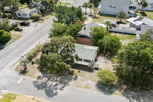 2705 Madison Dr, North Myrtle Beach, SC 29582 - Photo 2