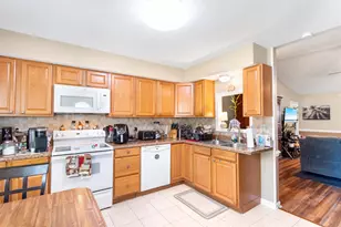 9634 Kings Grant Dr, Murrells Inlet, SC 29576 - Photo 10