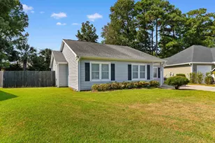 9634 Kings Grant Dr, Murrells Inlet, SC 29576 - Photo 2