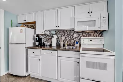 2001 Ocean Blvd. S #713, Myrtle Beach, SC 29575 - Photo 18