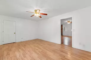 203 Elizabeth St, Tabor City, NC 28463 - Photo 6