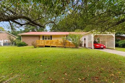 203 Elizabeth St., Tabor City, NC 28463 - Photo 2