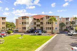 609 Hillside Dr, North Myrtle Beach, SC 29582 - Photo 1