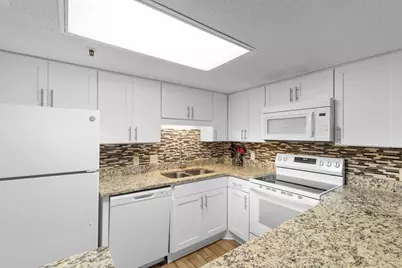 5511 N Ocean Blvd. #302, Myrtle Beach, SC 29577 - Photo 4